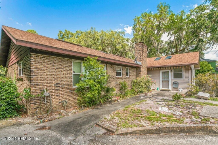 Photo 35 of 55 - 50 Harmony Hall Rd, Middleburg, FL 32068