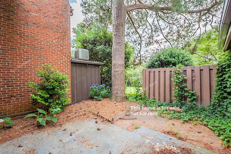 Photo 16 of 16 - 5800 Nottoway Ct Unit G, Raleigh, NC 27609