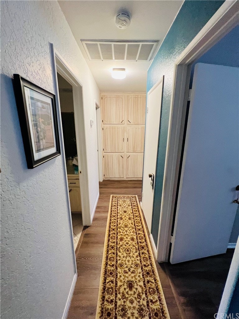 Photo 12 of 23 - 17683 Hibiscus Ct, Fontana, CA 92335