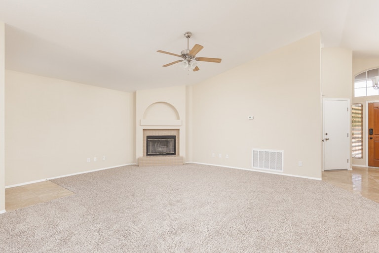 Photo 3 of 25 - 10258 S Hopi Ln, Goodyear, AZ 85338