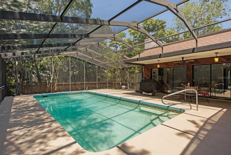 Photo 24 of 27 - 4344 Nelson Ave, Sarasota, FL 34231