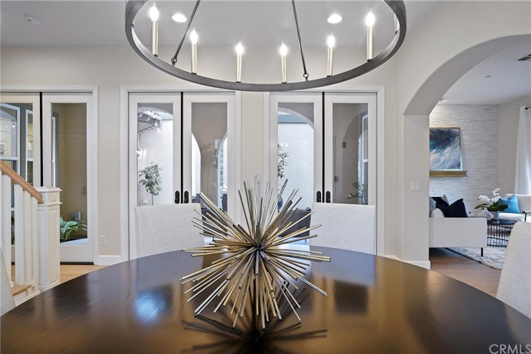 Photo 9 of 42 - 21247 Ronda Cir, Huntington Beach, CA 92648