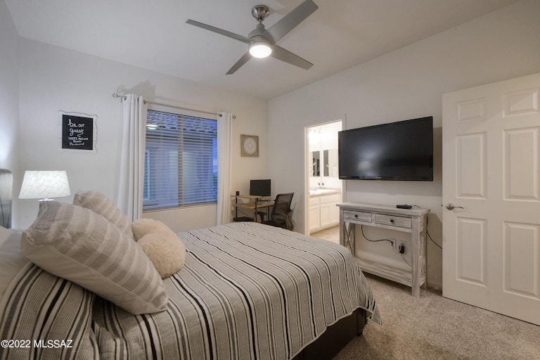 Photo 24 of 40 - 12072 N Gadwall Dr, Marana, AZ 85653