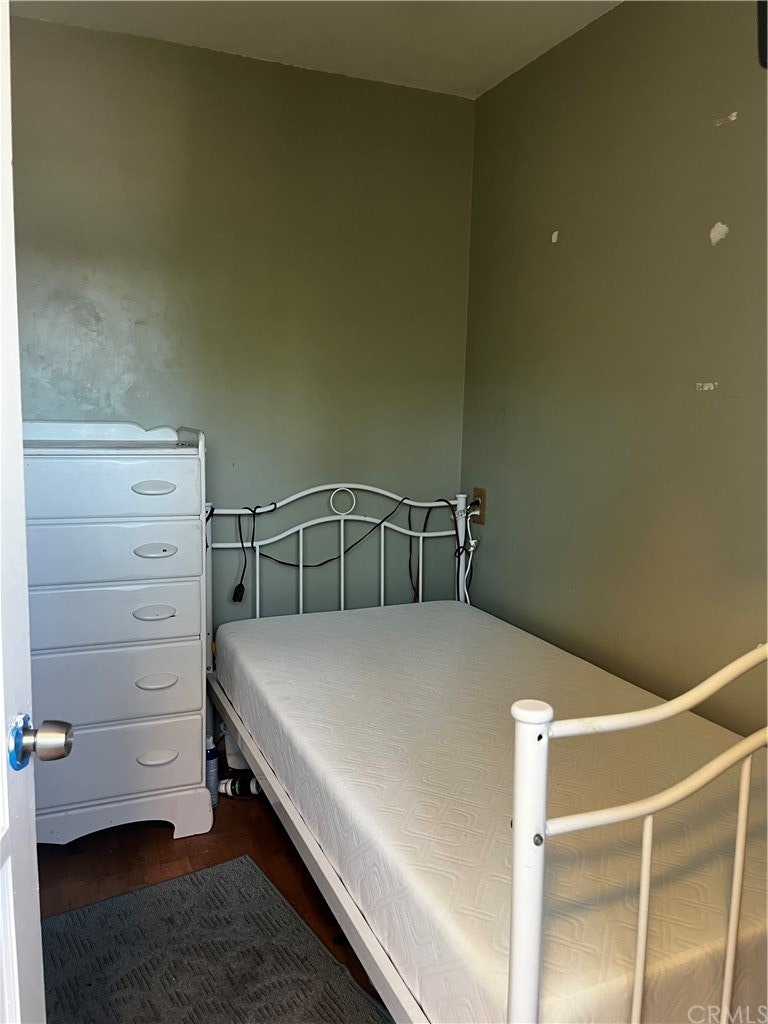 Photo 15 of 25 - 9630 Annetta Ave, South Gate, CA 90280
