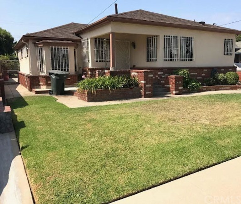 Photo 1 of 43 - 1482 W 179th St, Gardena, CA 90248