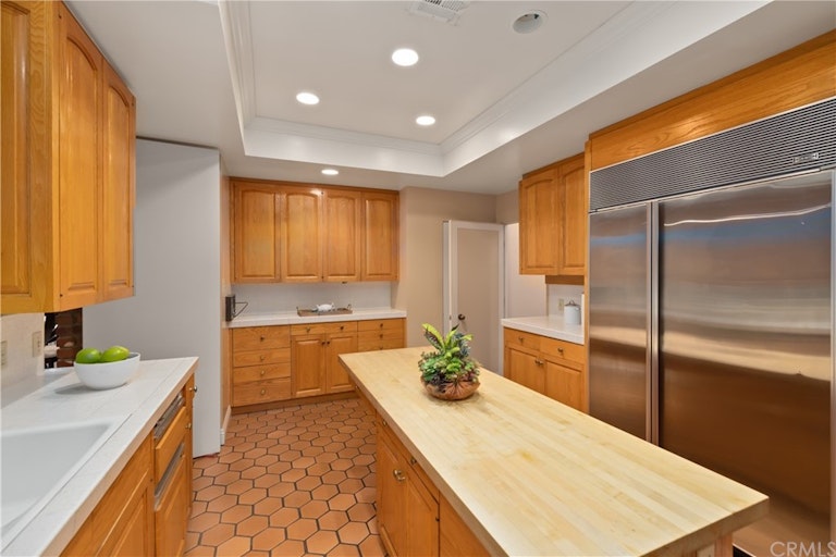 Photo 33 of 75 - 1123 W Donington St, Glendora, CA 91741