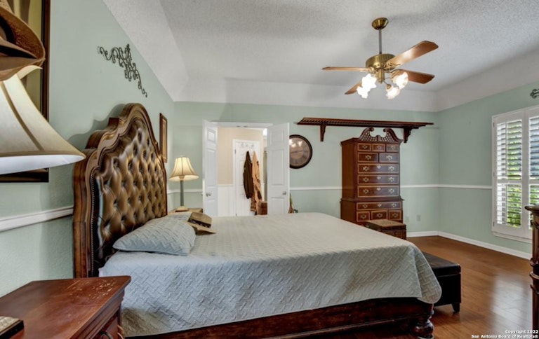 Photo 22 of 48 - 1820 Cypress Rapids Dr, New Braunfels, TX 78130
