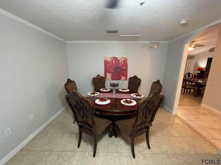 Photo 10 of 40 - 1 Pierce Ln, Palm Coast, FL 32164