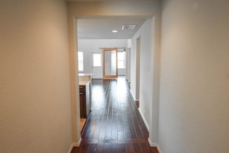 Photo 8 of 37 - 15964 Avenel Way, Fort Worth, TX 76177