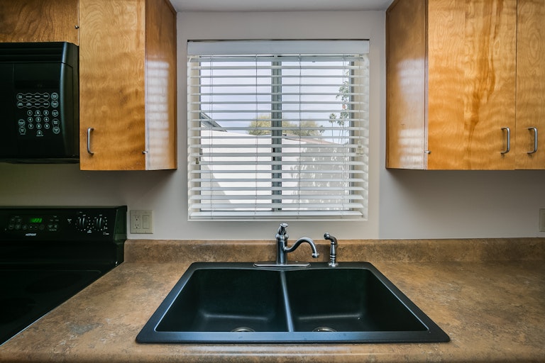 Photo 10 of 24 - 1250 E Bethany Home Rd #5, Phoenix, AZ 85014