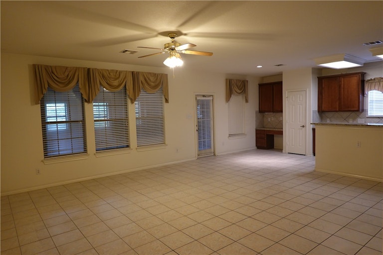 Photo 2 of 33 - 329 Island Oak Dr, Austin, TX 78748