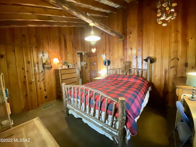 Photo 11 of 32 - 12708 N Sabino Canyon Pkwy, Mount Lemmon, AZ 85619