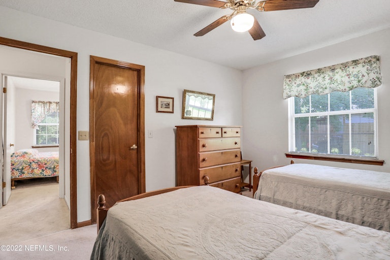Photo 21 of 29 - 536 Cozybrook Ln, Fleming Island, FL 32003