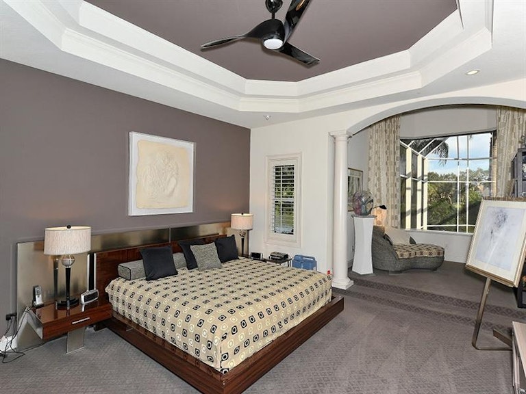 Photo 16 of 25 - 3348 Sabal Cove Ln, Longboat Key, FL 34228