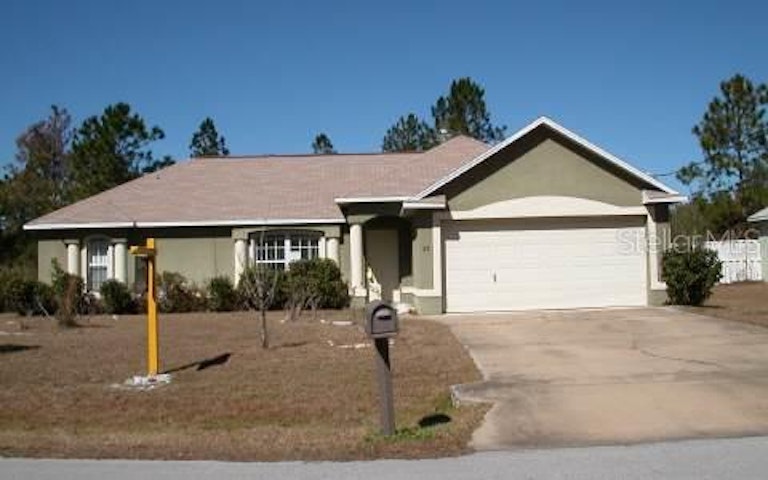 Photo 1 of 1 - 29 Pershing Ln, Palm Coast, FL 32164