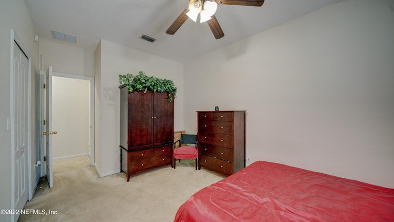 Photo 17 of 26 - 12329 Mangrove Forest Ct, Jacksonville, FL 32218