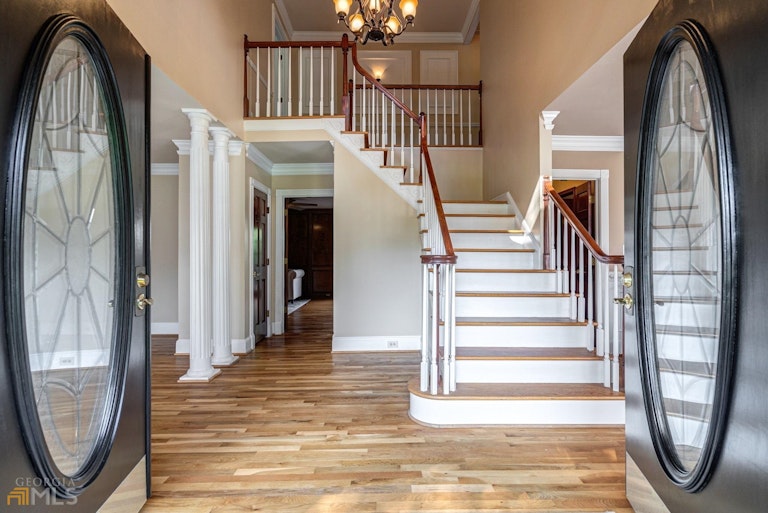 Photo 5 of 81 - 797 Oxford Ct SW, Lilburn, GA 30047