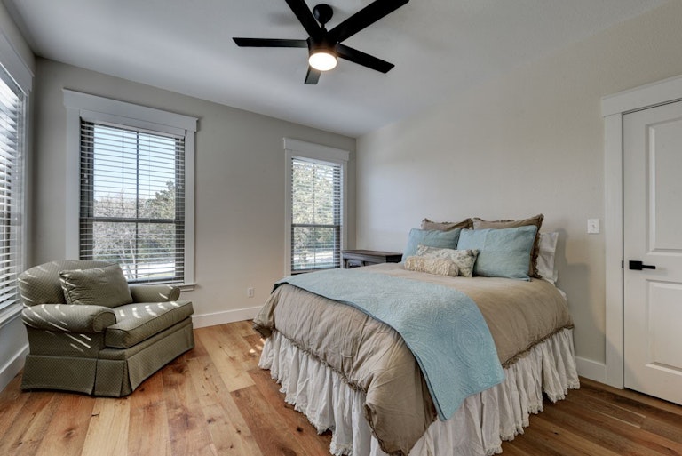 Photo 29 of 40 - 175 Mystic Oak, New Braunfels, TX 78132