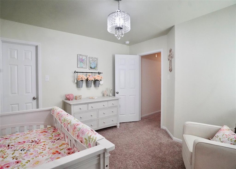 Photo 16 of 19 - 3033 Tulip Poplar Trl, Conroe, TX 77301