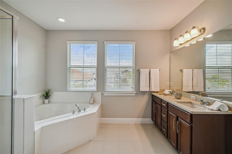 Photo 45 of 77 - 10430 Warrick St, Orlando, FL 32836