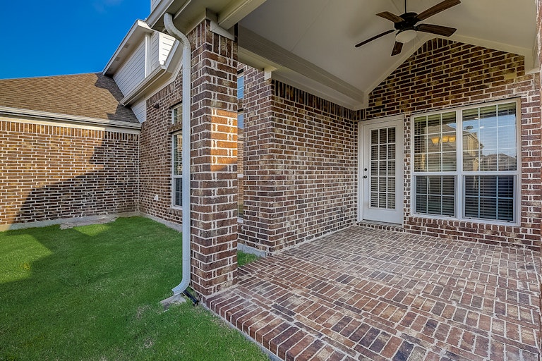 Photo 35 of 50 - 3093 McGregor Dr, Frisco, TX 75033