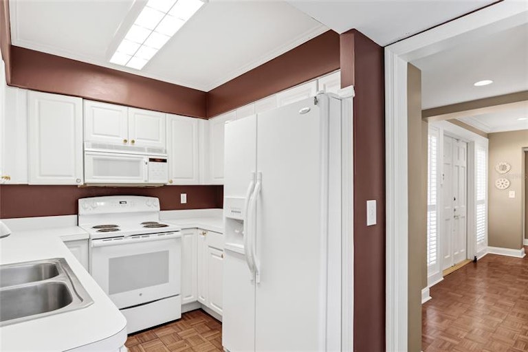 Photo 22 of 44 - 6258 Masters Blvd Unit C204, Orlando, FL 32819