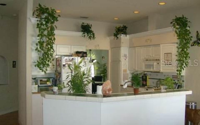 Photo 2 of 23 - 2 Presidential Ln, Palm Coast, FL 32164