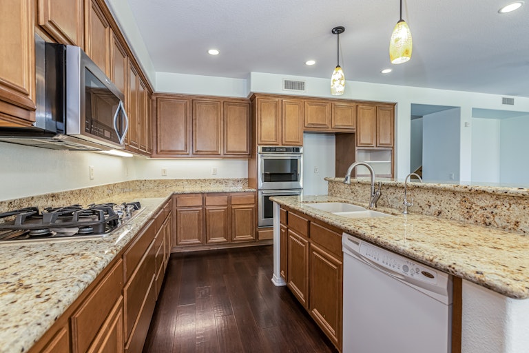 Photo 12 of 27 - 29319 Aquifer Ln, Menifee, CA 92585