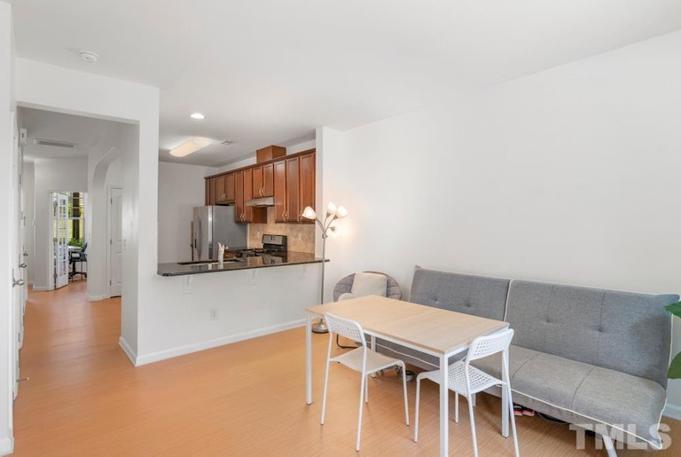 Photo 9 of 25 - 68 Intuition Cir, Durham, NC 27705