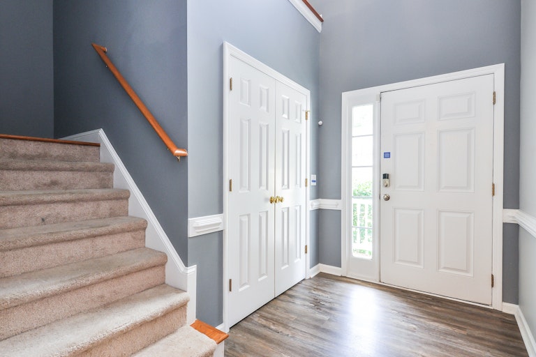 Photo 7 of 25 - 285 Trenburg Pl, Clayton, NC 27520