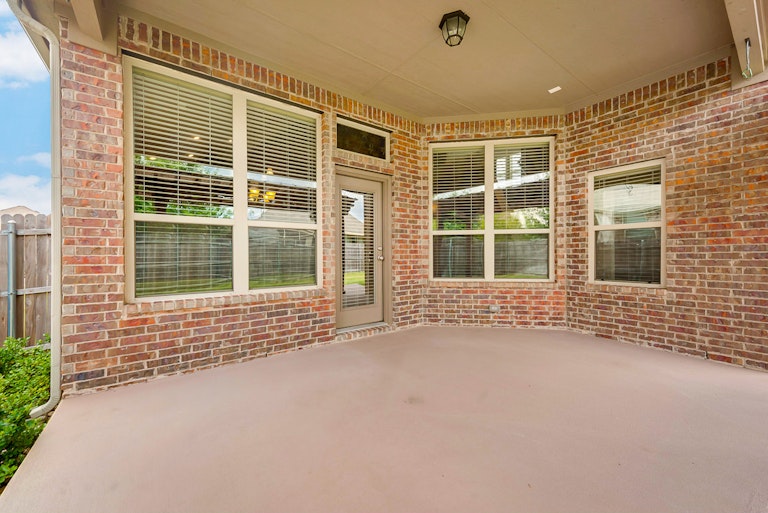 Photo 28 of 29 - 8121 Mountain Cedar Dr, Fort Worth, TX 76131