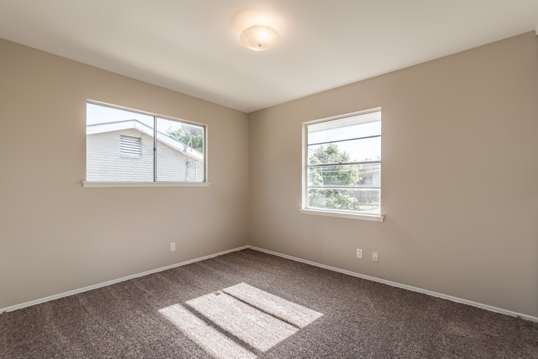 Photo 17 of 21 - 6262 Elm Valley Dr, San Antonio, TX 78242
