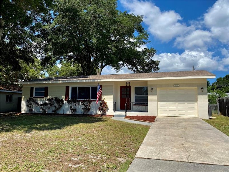 Photo 2 of 34 - 1812 Marilyn Dr, Clearwater, FL 33759