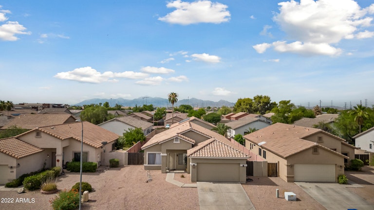 Photo 1 of 32 - 11845 W Windsor Ave, Avondale, AZ 85392