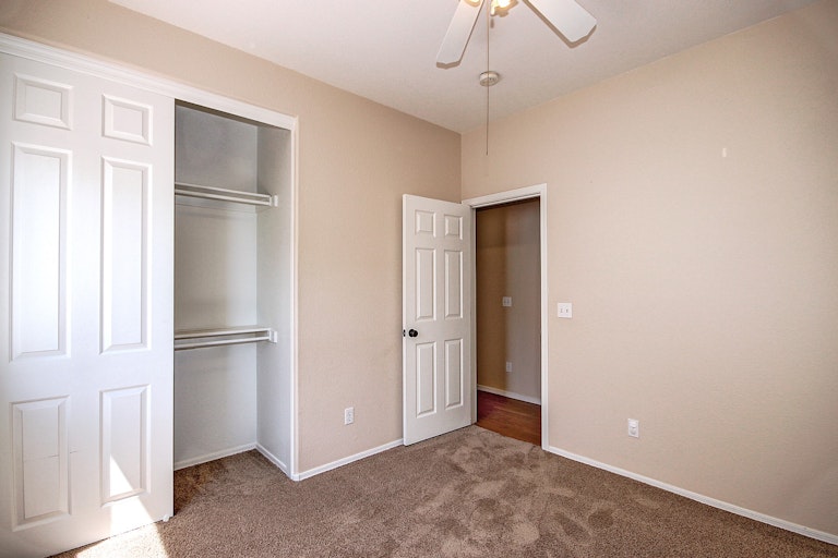Photo 17 of 23 - 8124 E Osage Ave, Mesa, AZ 85212