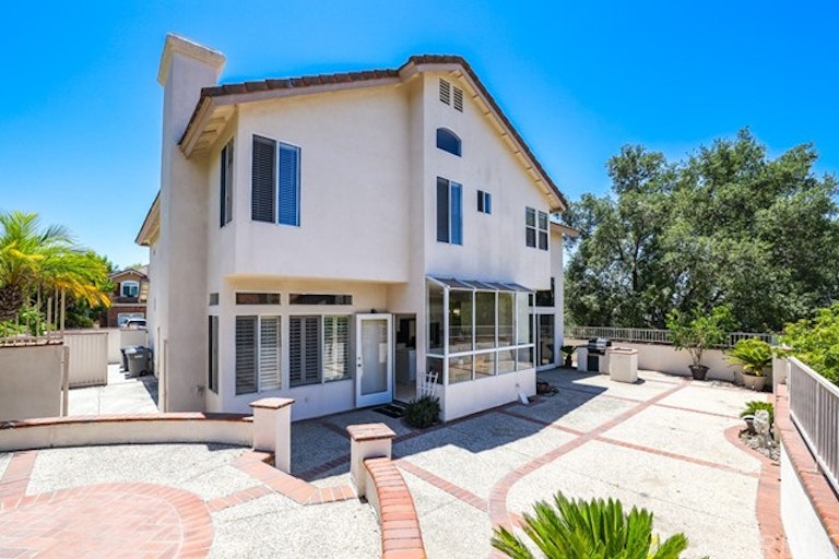 Photo 22 of 23 - 28531 Camelback Rd, Trabuco Canyon, CA 92679