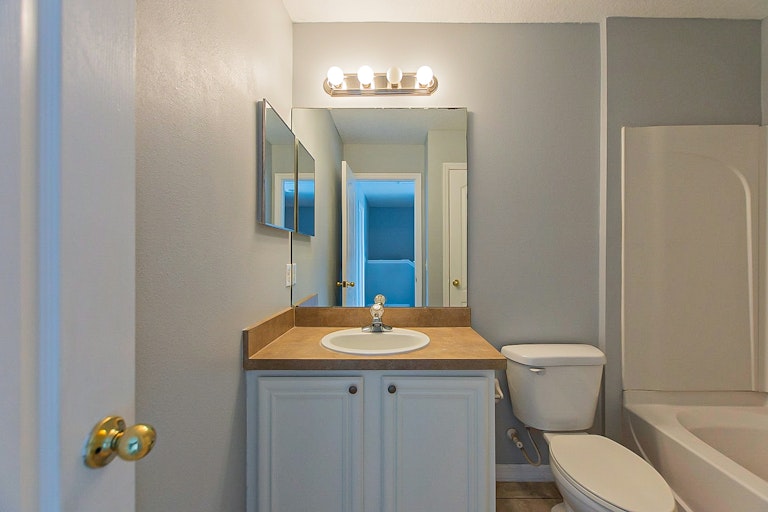 Photo 14 of 19 - 3209 Jackson Grey Rd, Kissimmee, FL 34746