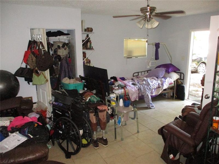 Photo 24 of 26 - 624 28th Ave S, Saint Petersburg, FL 33705