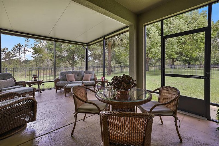 Photo 30 of 39 - 30213 Hackney Loop, Mount Dora, FL 32757