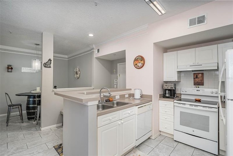 Photo 8 of 20 - 239 Longview Ave #113, Kissimmee, FL 34747