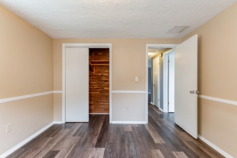 Photo 18 of 20 - 6207 7th Ave, New Port Richey, FL 34653