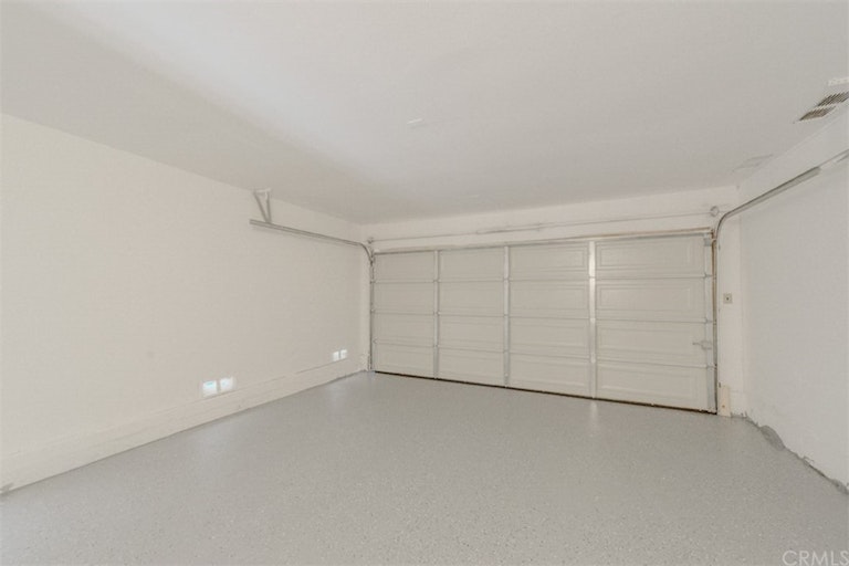 Photo 26 of 33 - 9035 Bellegrave Ave, Jurupa Valley, CA 92509