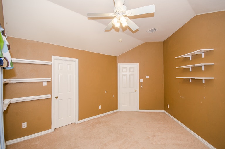 Photo 31 of 43 - 9714 Pinehurst Dr, Rowlett, TX 75089