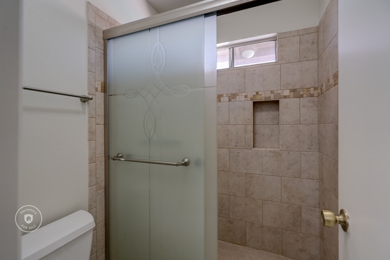 Photo 22 of 29 - 3856 W Wagoner Rd, Glendale, AZ 85308