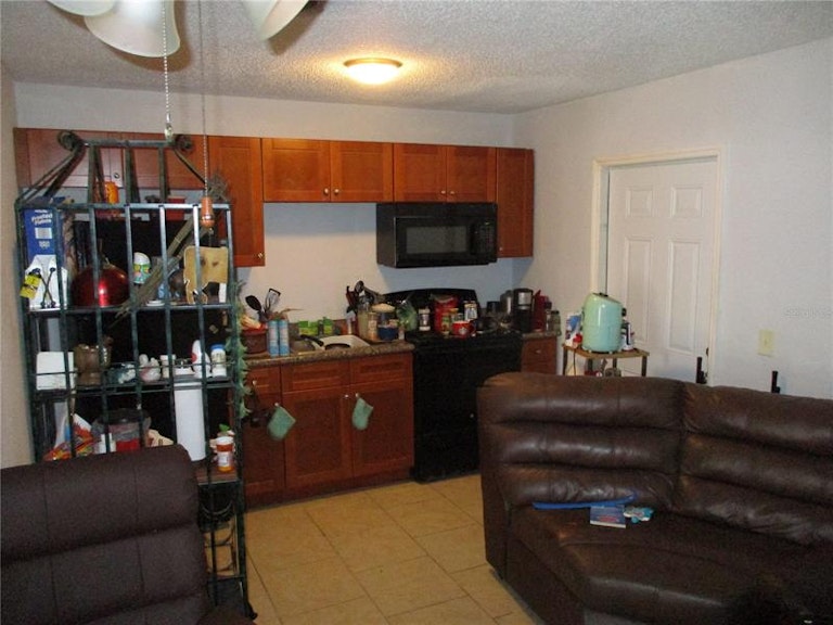 Photo 23 of 26 - 624 28th Ave S, Saint Petersburg, FL 33705