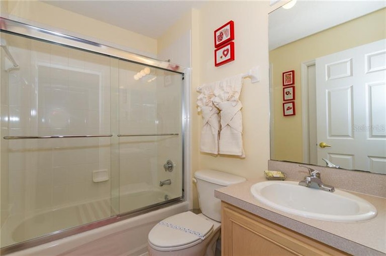 Photo 18 of 22 - 167 Seneca Ln, Davenport, FL 33897