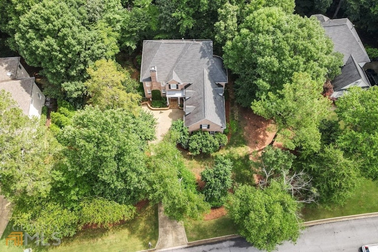Photo 36 of 39 - 3415 Woodbury Creek Dr, Cumming, GA 30041