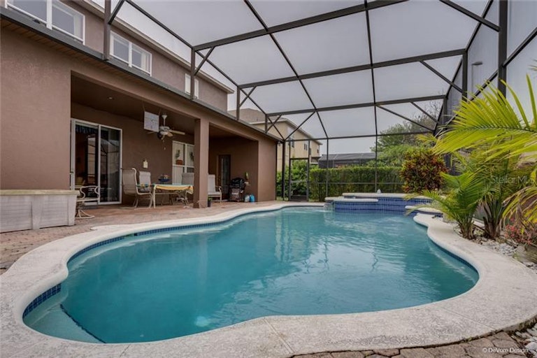 Photo 5 of 25 - 231 Largovista Dr, Oakland, FL 34787