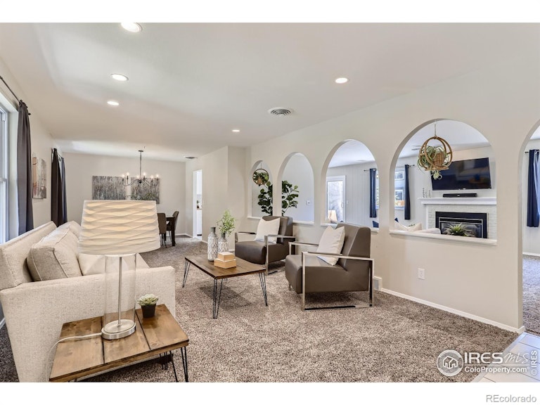 Photo 5 of 27 - 3736 S Walden Way, Aurora, CO 80013
