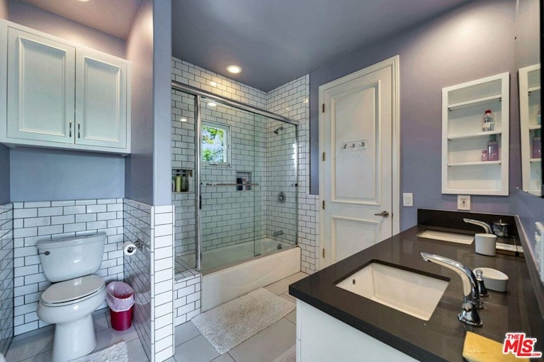 Photo 27 of 43 - 11706 Chaparal St, Los Angeles, CA 90049